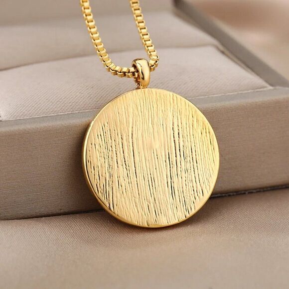 Artemis Medallion Pendant Necklace in Gold on a Box Chain - Picture 5 of 8